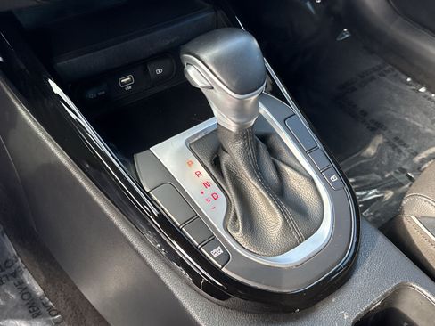 Certified 2024 Kia Forte GT-Line FWD image 19
