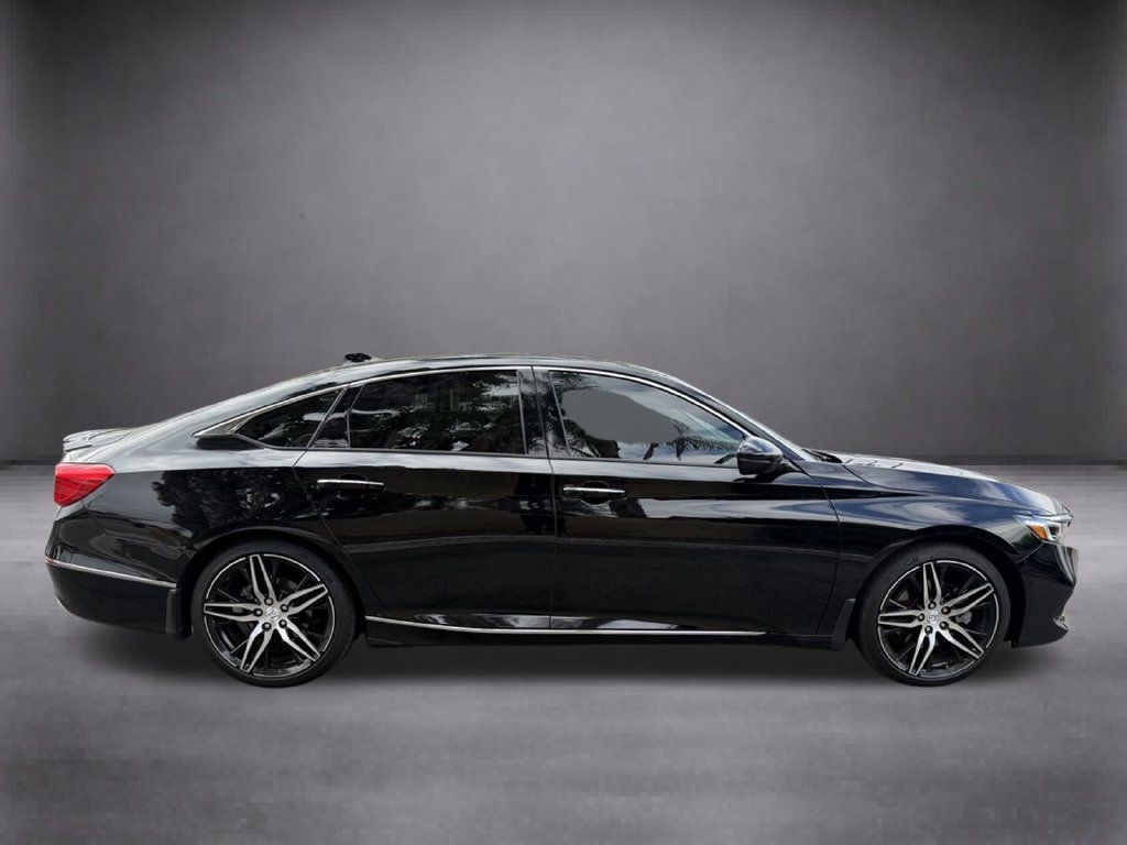 Used 2022 Honda Accord Touring image 19