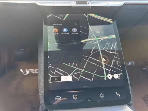 Used 2024 Lucid Air Touring image 20