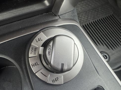 Certified 2023 Toyota 4Runner Limited image 30