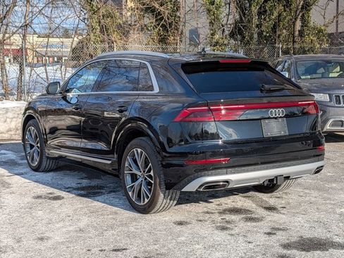 Used 2024 Audi Q8 Prestige w/ Prestige Package image 7