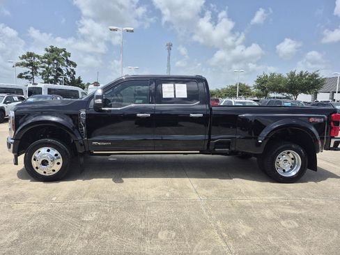 Used 2024 Ford F450 Lariat w/ Lariat Ultimate Package AWD/4WD image 19