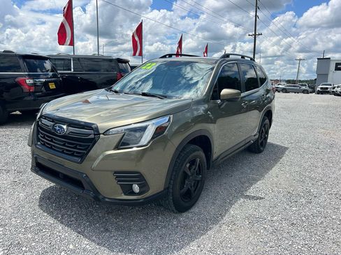 Used 2022 Subaru Forester Limited AWD/4WD image 16