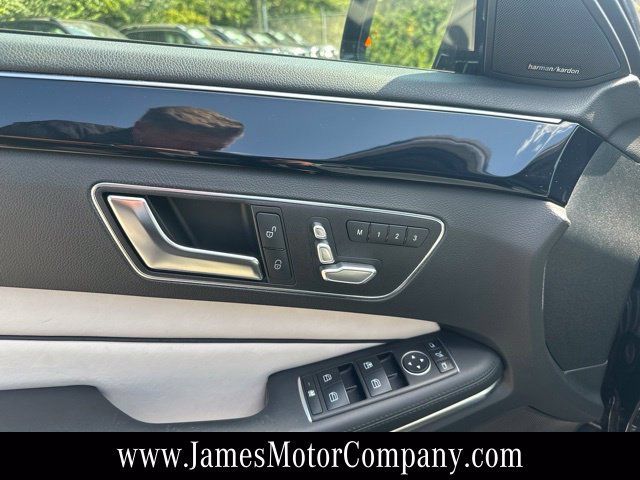 Used 2016 Mercedes-Benz E 350 4MATIC Sedan image 16
