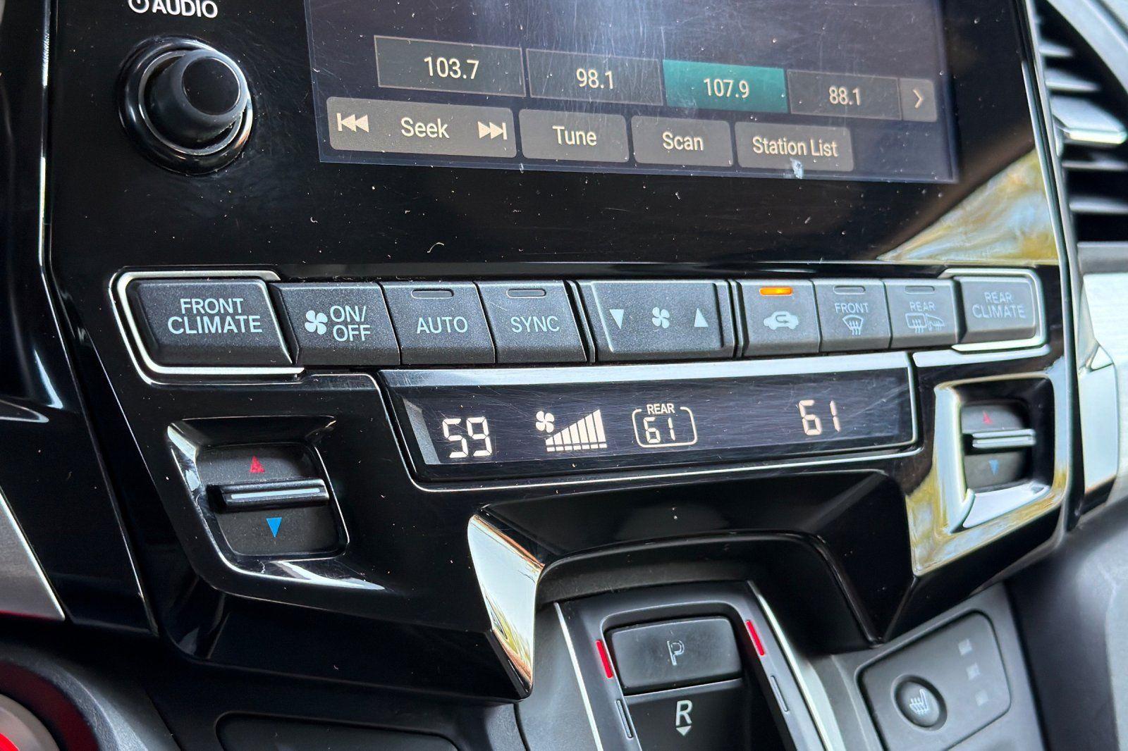 Used 2018 Honda Odyssey EX-L image 20