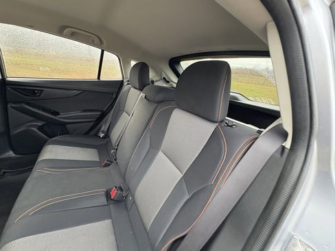 Used 2019 Subaru Crosstrek 2.0i Premium image 18