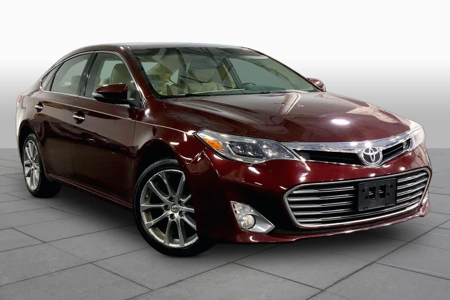 Used 2015 Toyota Avalon XLE Touring FWD image 5