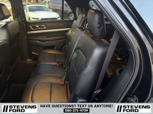 Used 2017 Ford Explorer XLT w/ Equipment Group 202A image 36