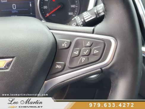 Used 2023 Chevrolet Equinox LT FWD image 23