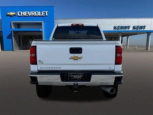 Used 2017 Chevrolet Silverado 2500 LT AWD/4WD image 10