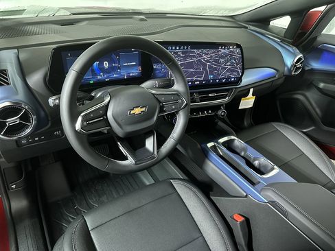 New 2026 Chevrolet Equinox EV LT image 75