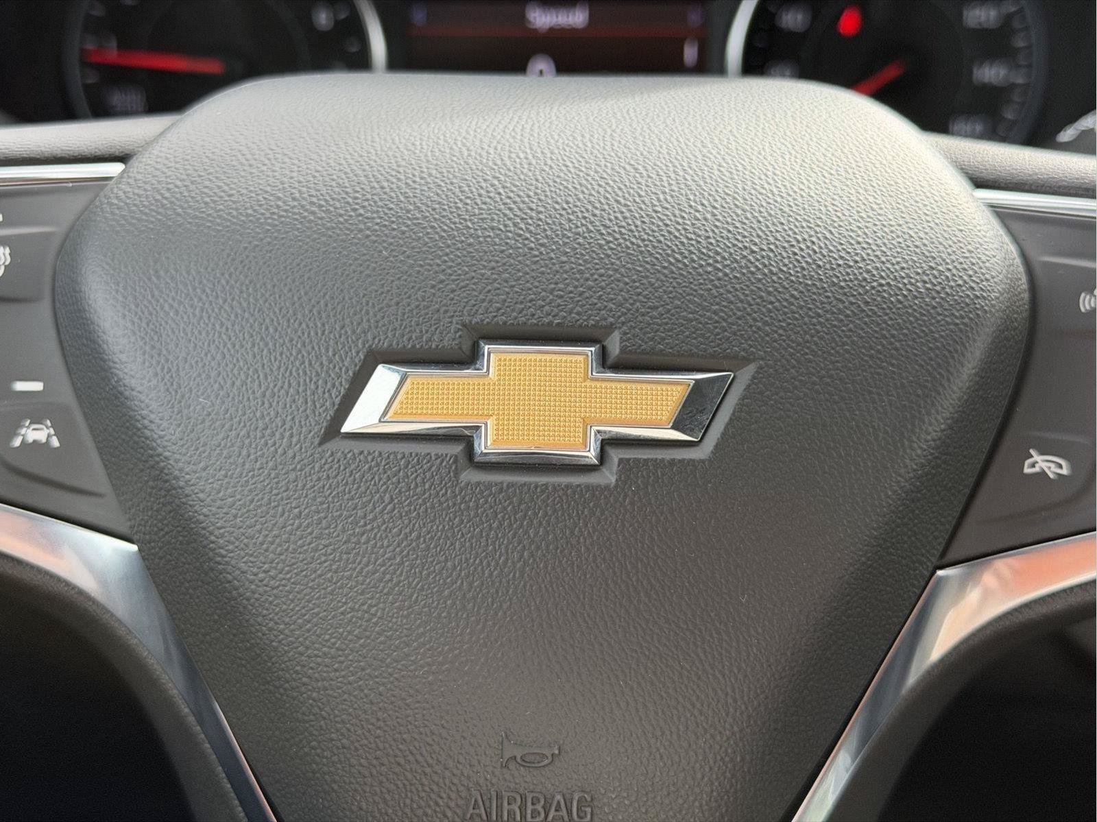 Used 2024 Chevrolet Equinox LT AWD/4WD image 13