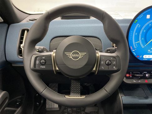 Certified 2025 MINI Cooper Countryman S w/ Comfort Package Max image 15