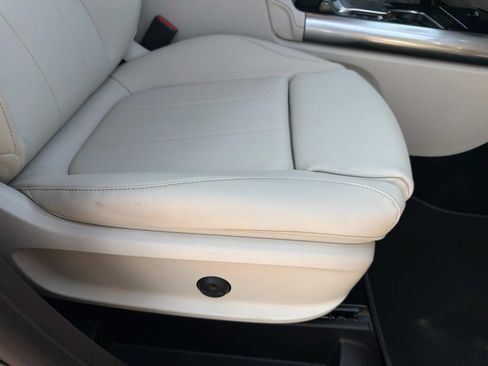 Used 2023 Mercedes-Benz GLA 250 image 11