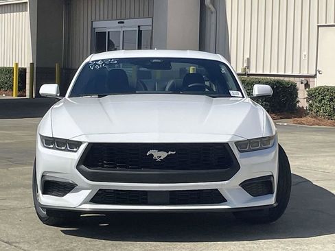 New 2025 Ford Mustang Coupe image 8