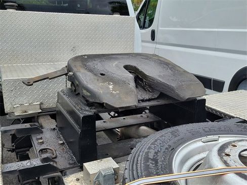 Used 2023 RAM 4500 SLT w/ Quick Order Package 2YG SLT image 4