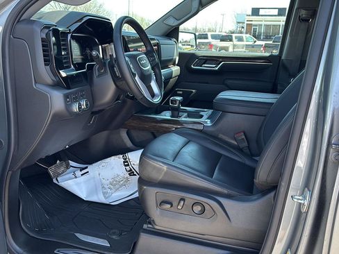 Used 2026 GMC Sierra 1500 Elevation w/ Elevation Premium Package image 15