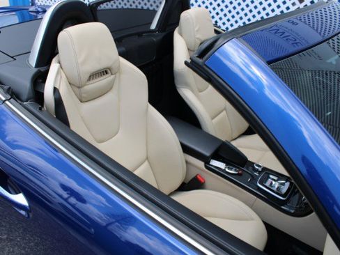 Used 2017 Mercedes-Benz SLC 300 w/ Premium 1 Package image 14