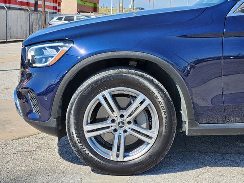 Used 2022 Mercedes-Benz GLC 300 GLC 300 image 8