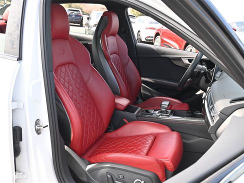 Used 2023 Audi S4 Premium Plus w/ Premium Plus Package image 22