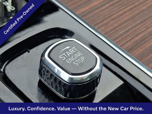 Certified 2024 Volvo XC60 B5 Plus w/ Protection Package Premier AWD/4WD image 24