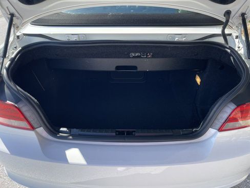 Used 2012 BMW 128i Convertible image 29