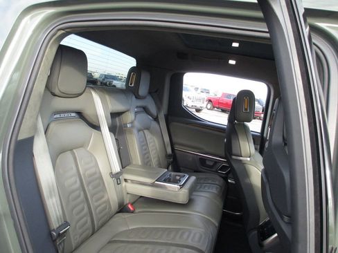 Used 2022 Rivian R1T Launch Edition image 24