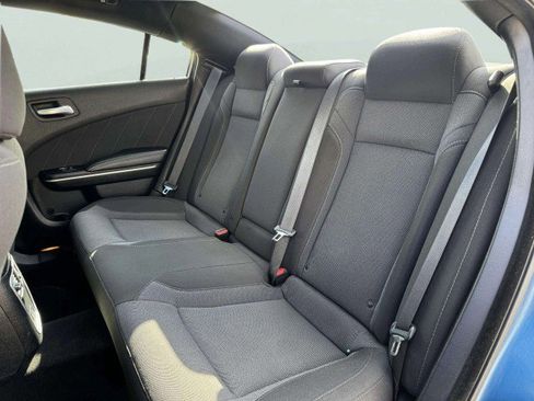 Used 2020 Dodge Charger SXT image 33