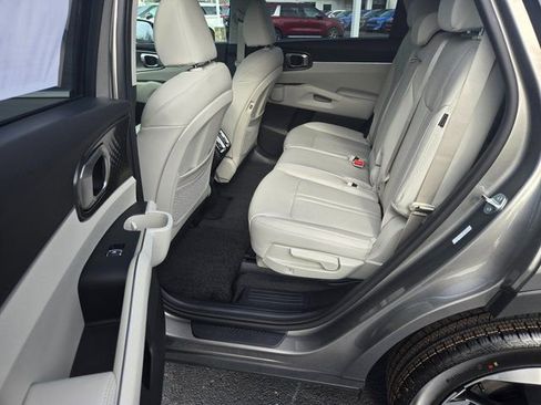 New 2026 Kia Sorento EX image 19
