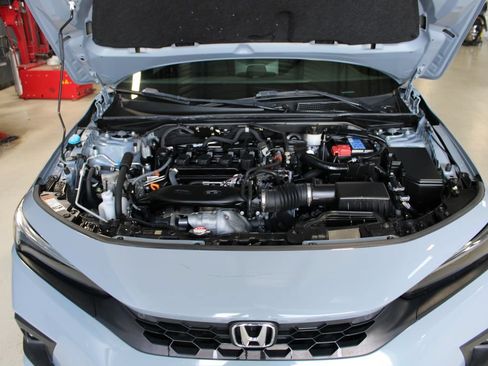 Used 2022 Honda Civic Sport Touring image 9