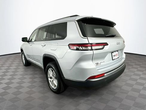 Used 2023 Jeep Grand Cherokee L Laredo AWD/4WD image 7