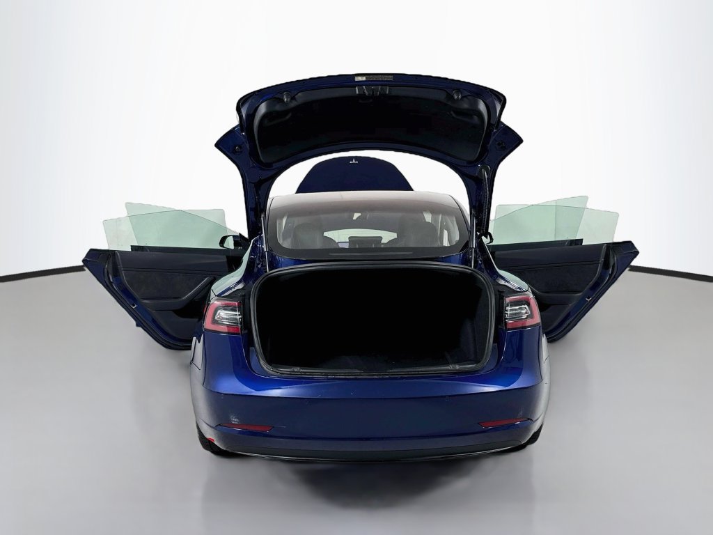 Used 2018 Tesla Model 3 Mid Range RWD image 16