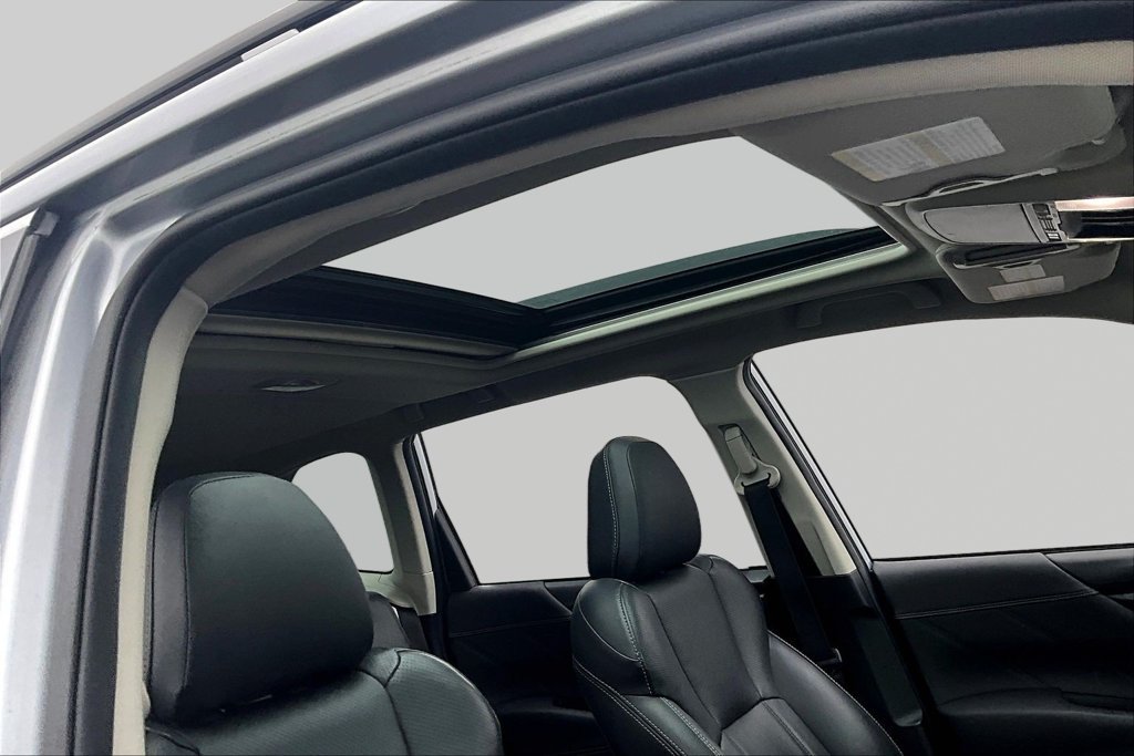 Used 2021 Subaru Forester Touring AWD/4WD image 28