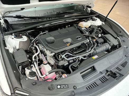 Used 2025 Lexus ES 300h ES 300h image 26