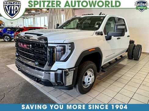New 2026 GMC Sierra 3500 Pro w/ Convenience Package image 8