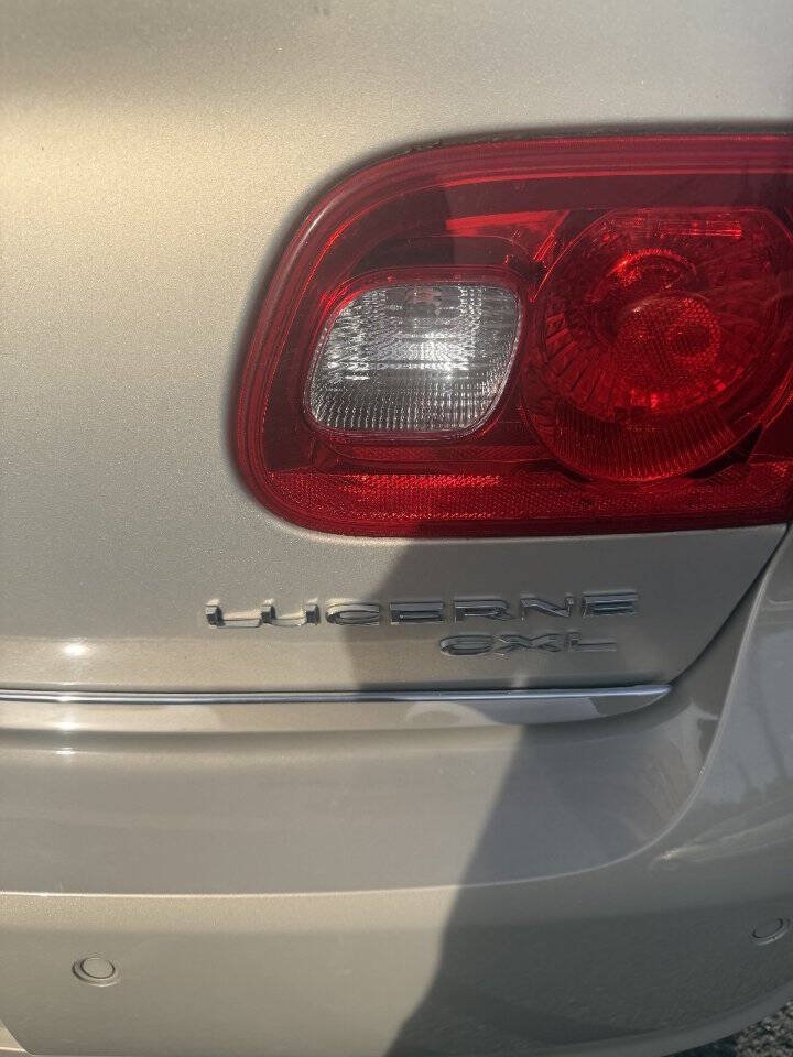Used 2008 Buick Lucerne CXL w/ Ultra Confidence Package FWD image 18