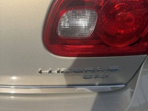 Used 2008 Buick Lucerne CXL w/ Ultra Confidence Package FWD image 18