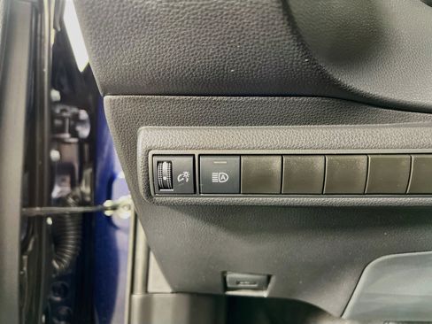 Used 2026 Toyota Corolla LE FWD image 10
