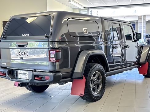 Used 2022 Jeep Gladiator Rubicon w/ LED Lighting Group AWD/4WD image 4
