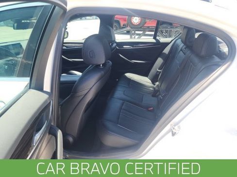 Used 2019 BMW 530e RWD image 21