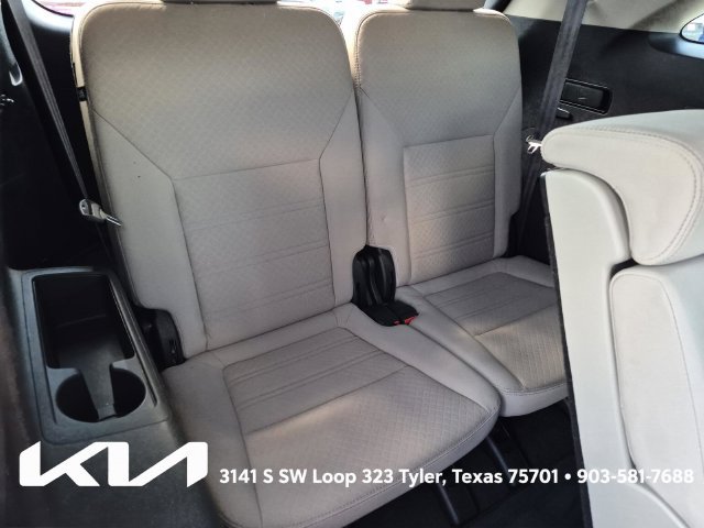 Used 2017 Kia Sorento FWD w/ LX Convenience Package image 16