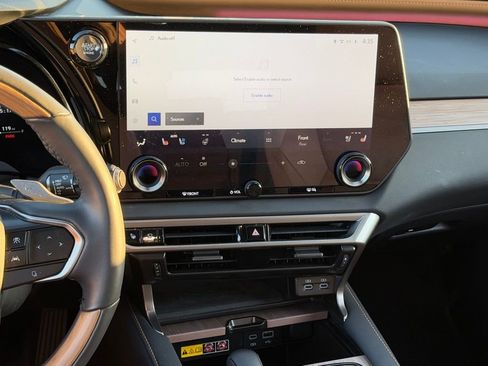 Certified 2025 Lexus RX 350 Premium Plus image 15