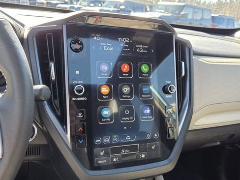 Used 2025 Subaru Forester Limited image 22