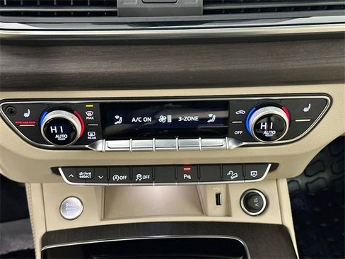 Used 2022 Audi Q5 2.0T Premium Plus image 14