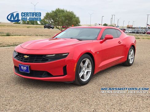 Used 2022 Chevrolet Camaro LT RWD image 1