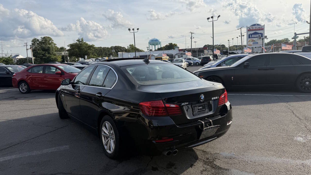 Used 2016 BMW 528i xDrive Sedan AWD/4WD image 12
