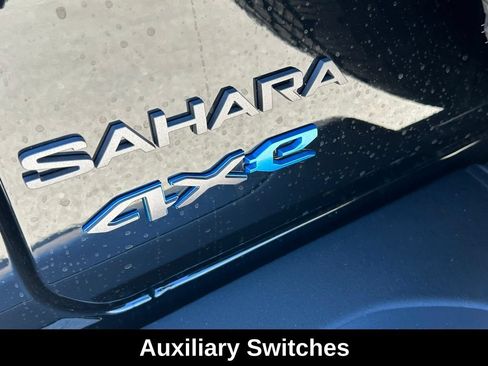 New 2025 Jeep Wrangler Unlimited Sahara AWD/4WD image 37