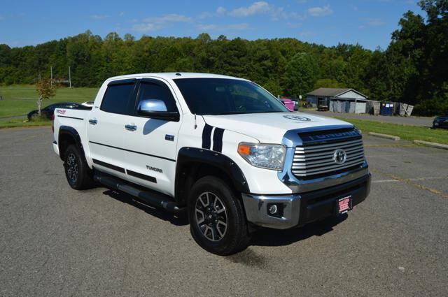 Used 2016 Toyota Tundra Limited w/ Limited Premium Package AWD/4WD image 52