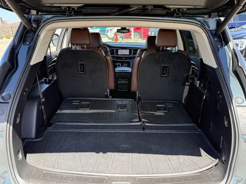 Used 2020 Buick Enclave Avenir w/ Avenir Technology Package image 25