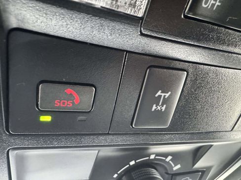 Certified 2022 Toyota Tacoma TRD Off-Road image 41